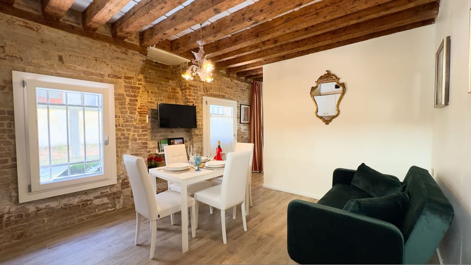 House | 1 bedroom
