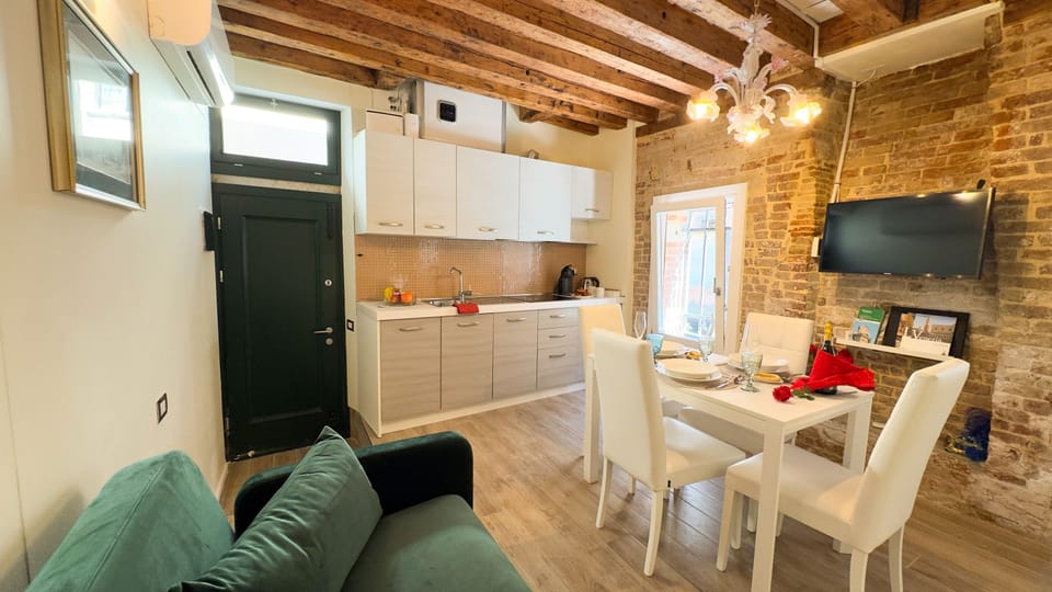 House | 1 bedroom