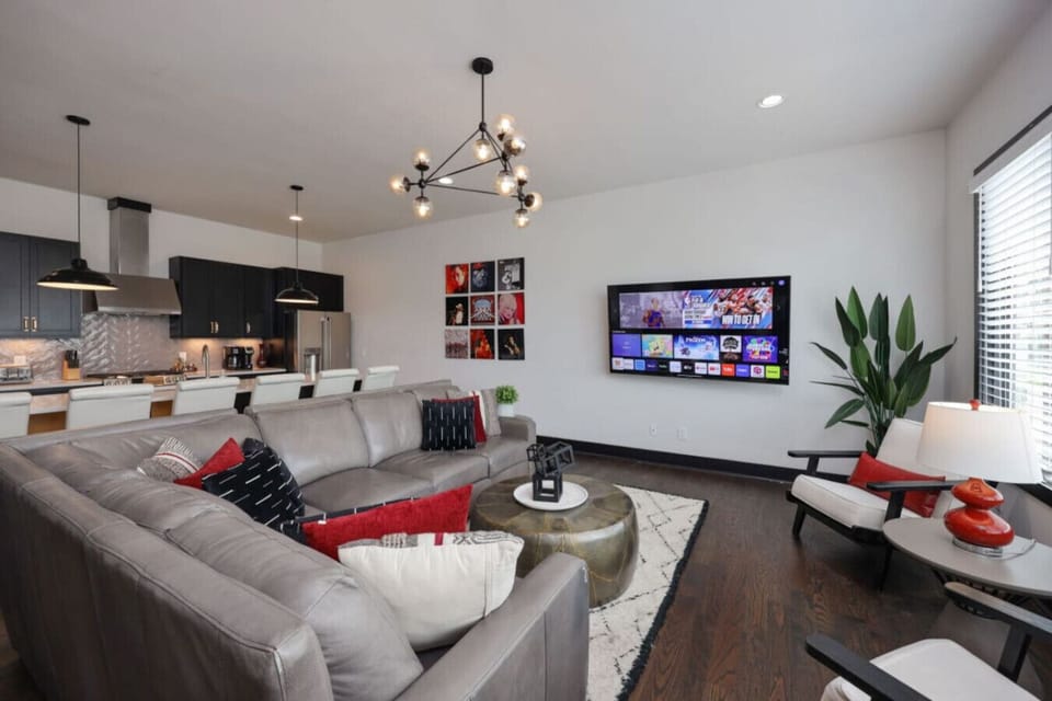Open-concept living area flows seamlessly into the kitchen.