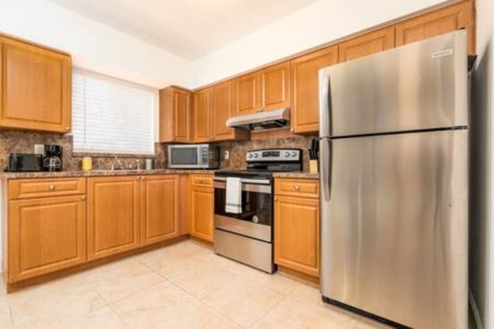 full kitchen with all tools to cook a full meal