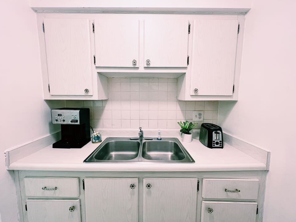 Kitchen

Our kitchens are kept clean and well stocked to be able to cook all sorts of meals. In full disclosure they are small in size and not new but they do the trick :)