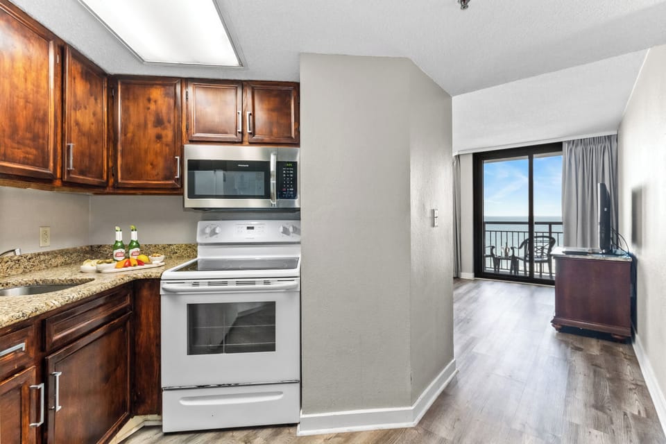 Complete and modern style kitchen