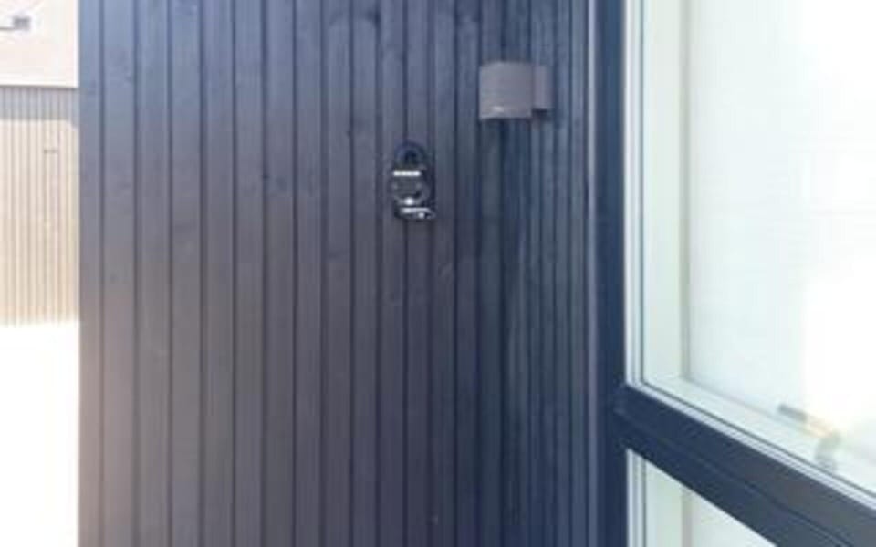 House | Miscellaneous