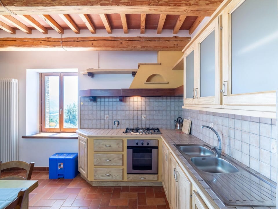 House | Private kitchen | Highchair