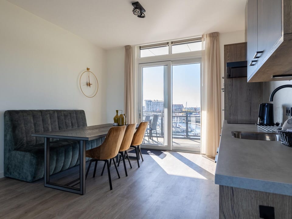 House | Dining