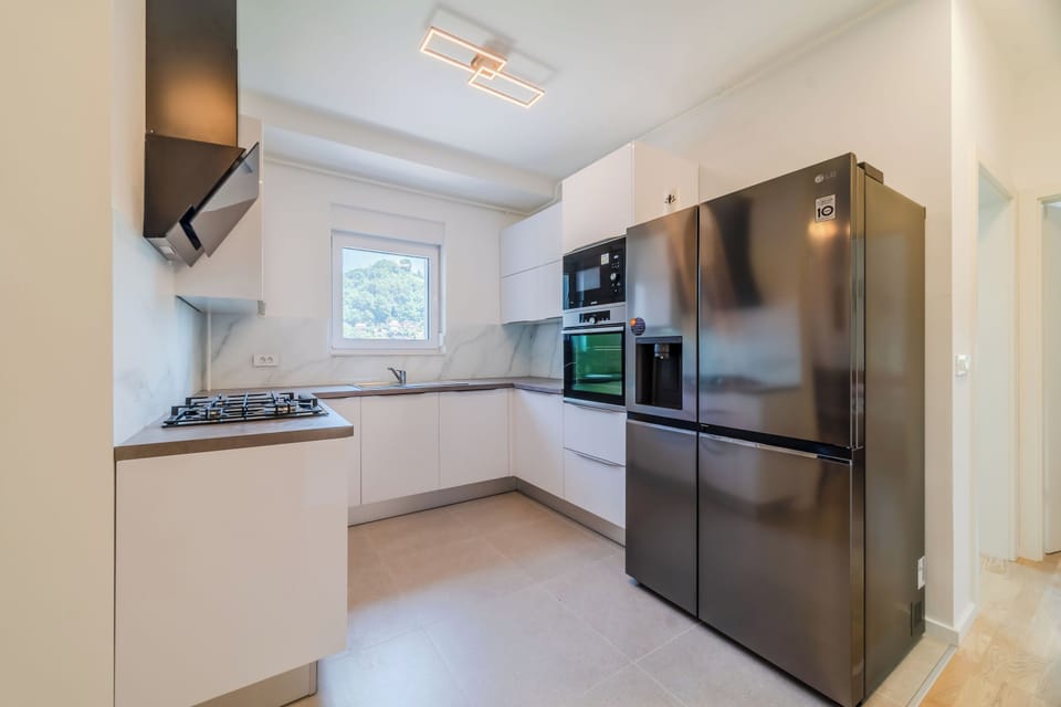 Kitchen and dining area