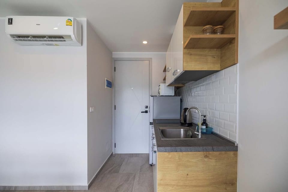 Electric kettle, toaster, dining tables