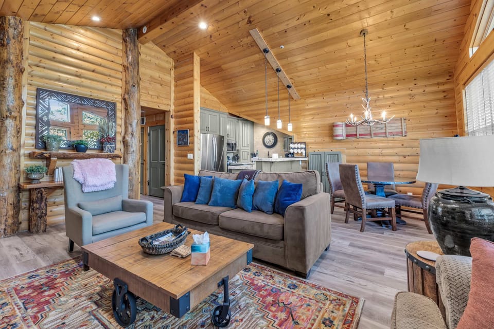 Living Room: Couch w/full pull-out bed, loveseat, chair, HDTV. 

Fireplace no available for guest use