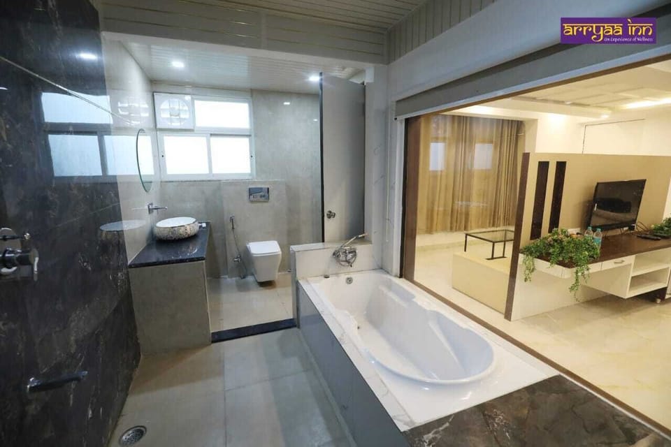 Towels, soap, shampoo, toilet paper