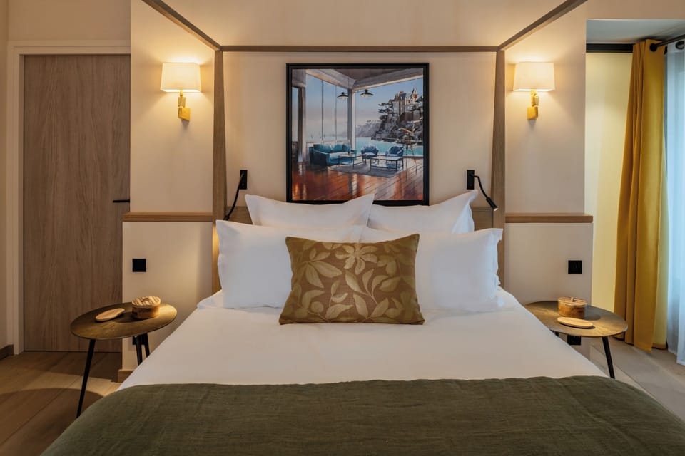 Family Suite | Premium bedding, down comforters, memory foam beds, blackout drapes