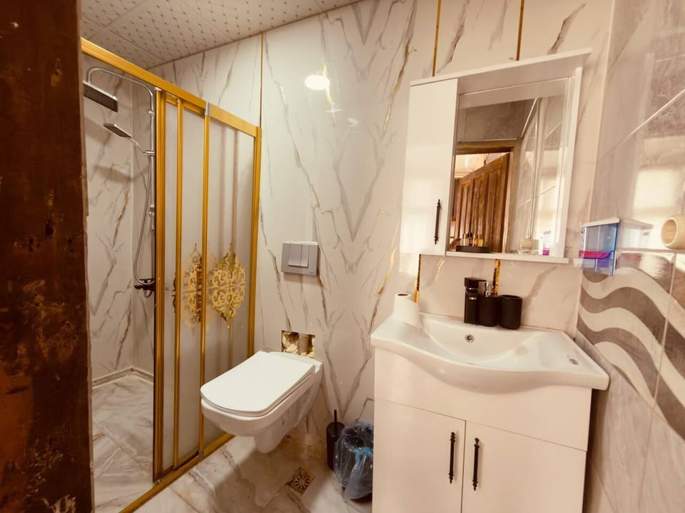 Family Twin Room, Balcony, City View | Bathroom | Shower, hair dryer, bathrobes, slippers