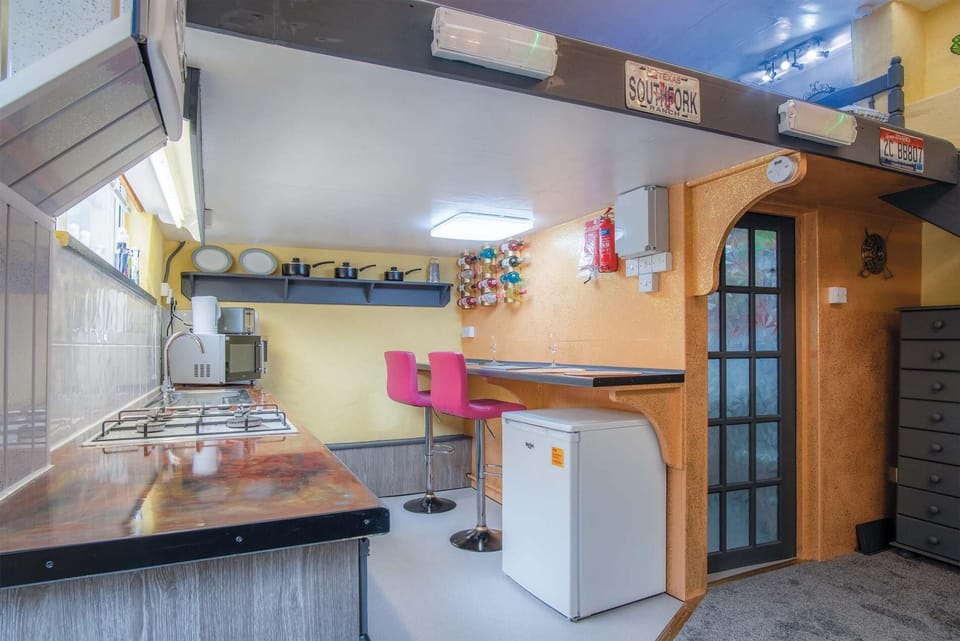Microwave, stovetop, dishwasher, electric kettle