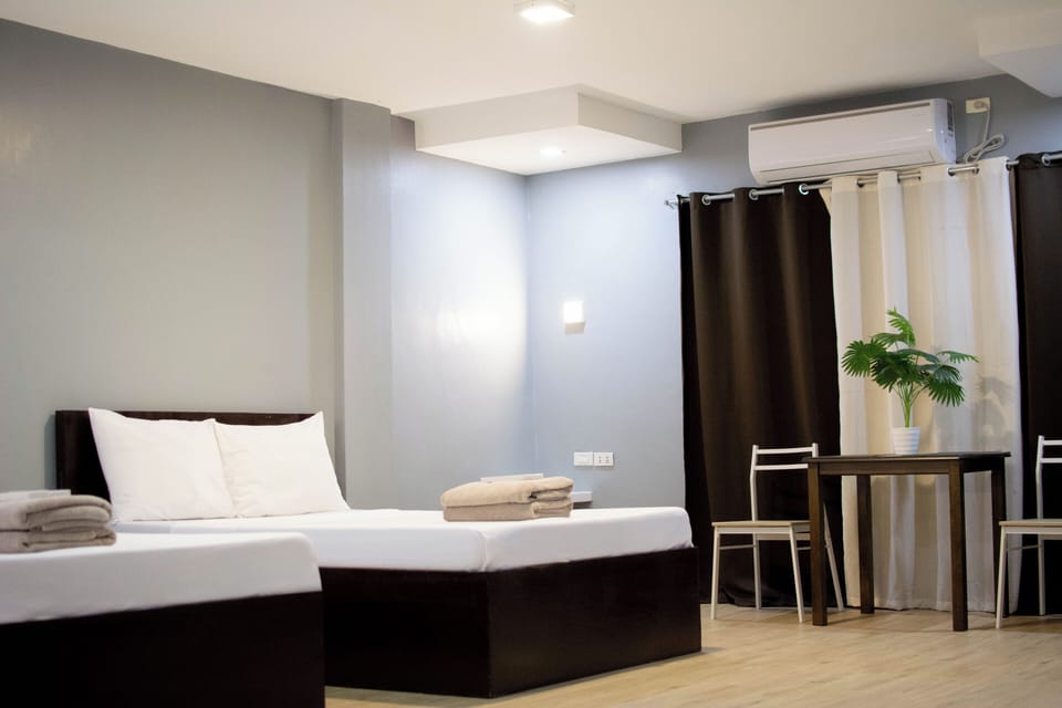 Family Room | Free WiFi, bed sheets
