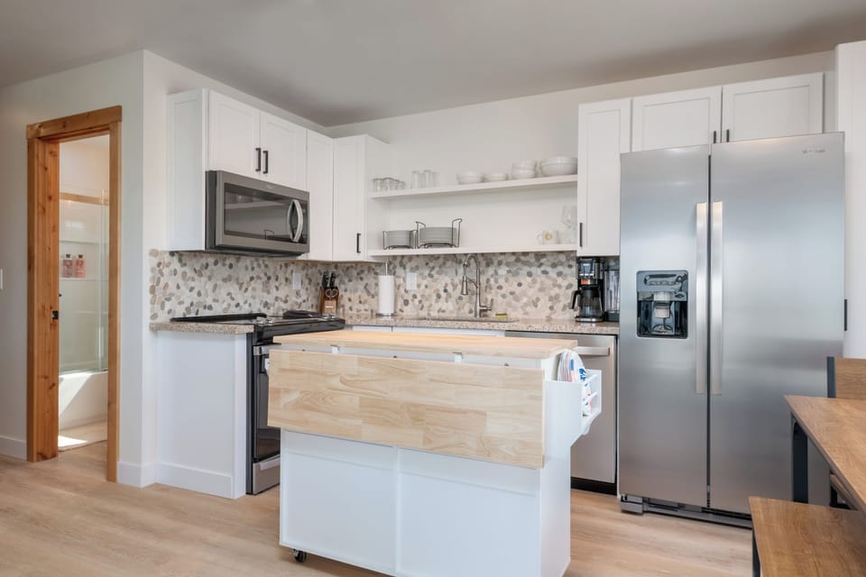 The kitchen is fully stocked to enjoy home cooked meals. 