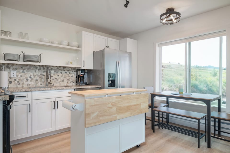 Enjoy a warn cup of coffee in the mornings while soaking in the views. 