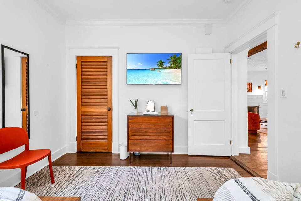2nd Bedroom with 2 Twin Zen-style beds, and a smart TV.