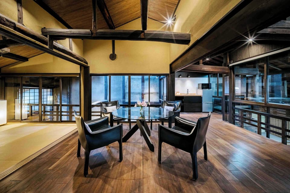 Traditional House, 2 Bedrooms, Non Smoking, Kitchen | Living area