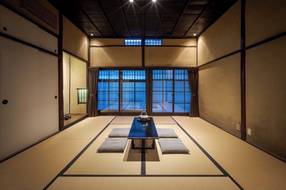 Traditional House, 2 Bedrooms, Non Smoking, Kitchen | 2 bedrooms, in-room safe, laptop workspace, iron/ironing board