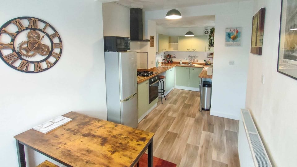 Open Plan kichen & dining area