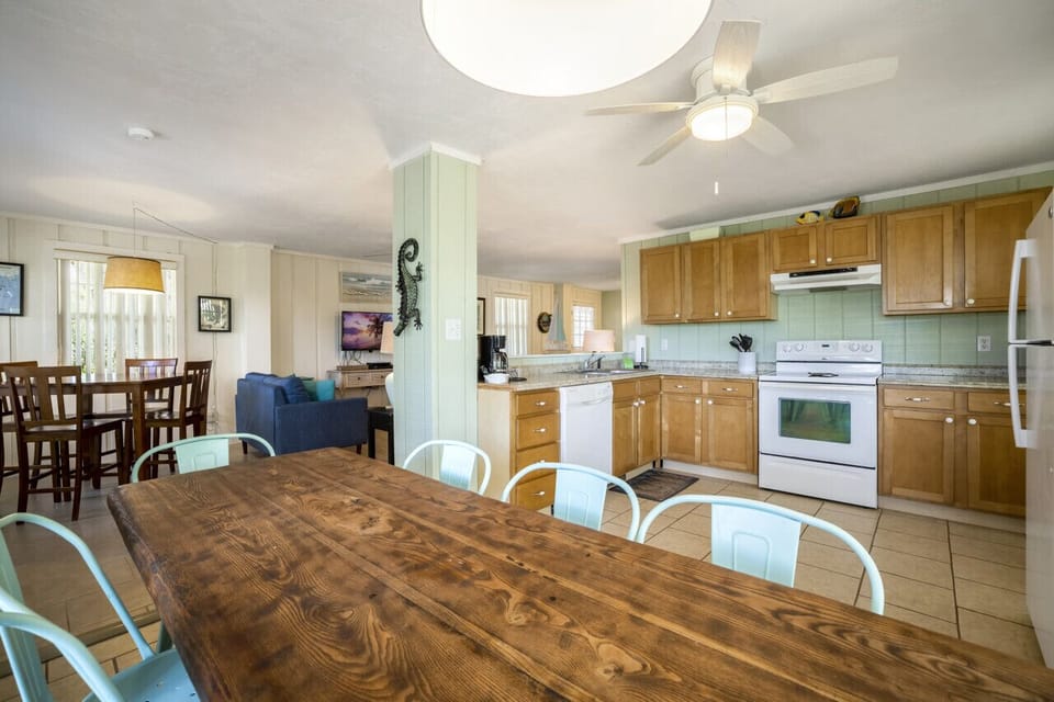 Larger of the two dining areas, this seats 8