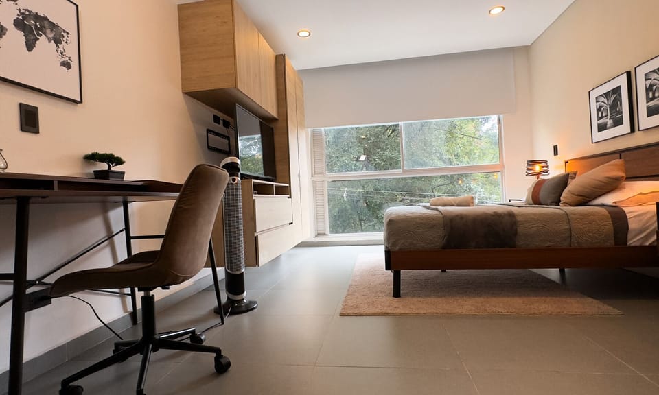 Classic Apartment | 1 bedroom, in-room safe, blackout drapes, iron/ironing board