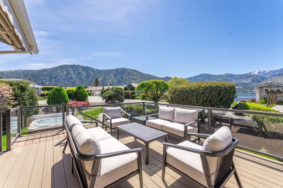 Outdoor seating with electric awning for shade