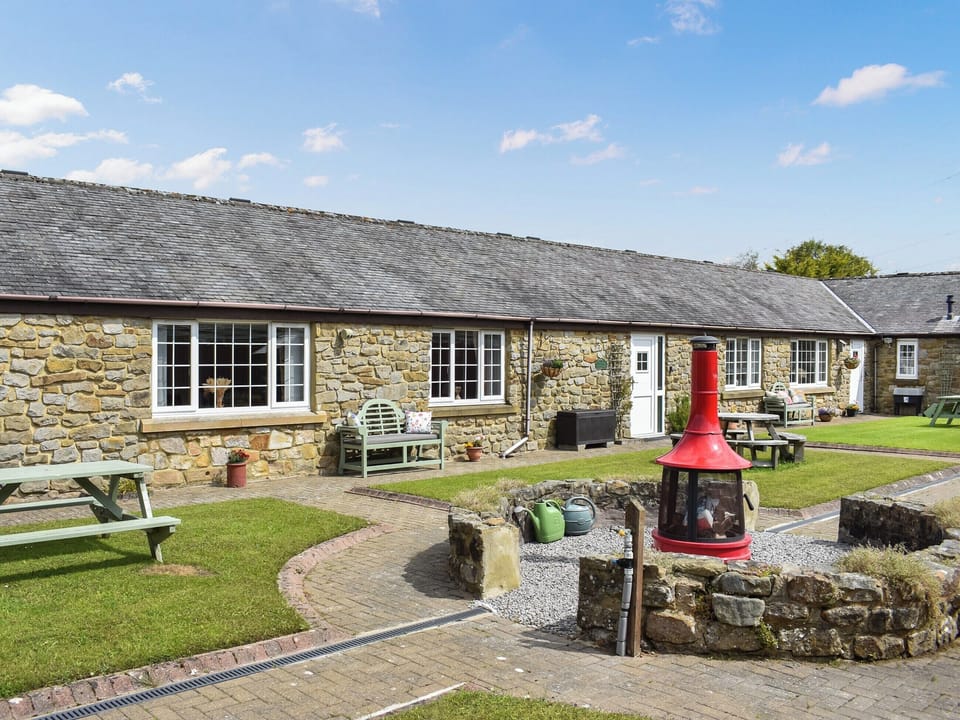 Exterior | Plover Cottage - Hadrians Wall Country Cottages, Haydon Bridge