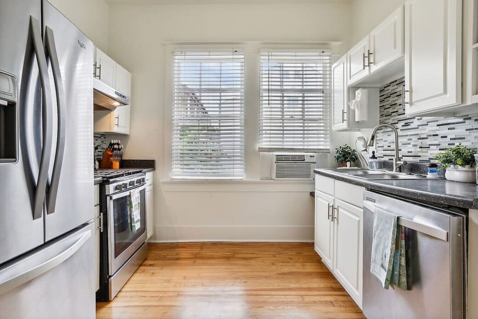 Bright, airy space perfect for easy meal prep