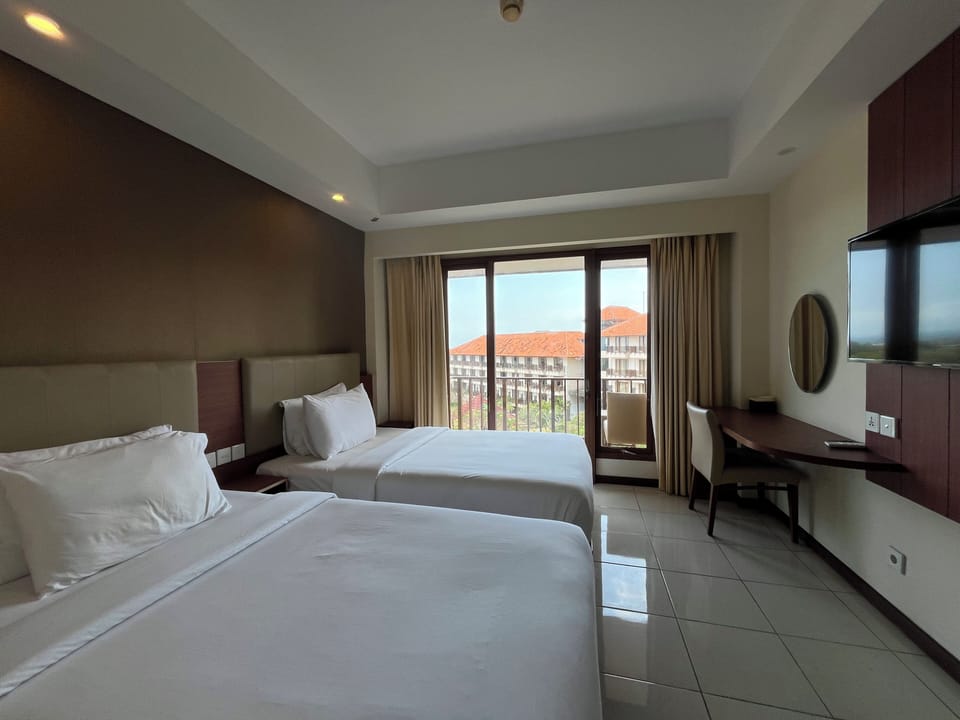 In-room safe, iron/ironing board, free WiFi, bed sheets