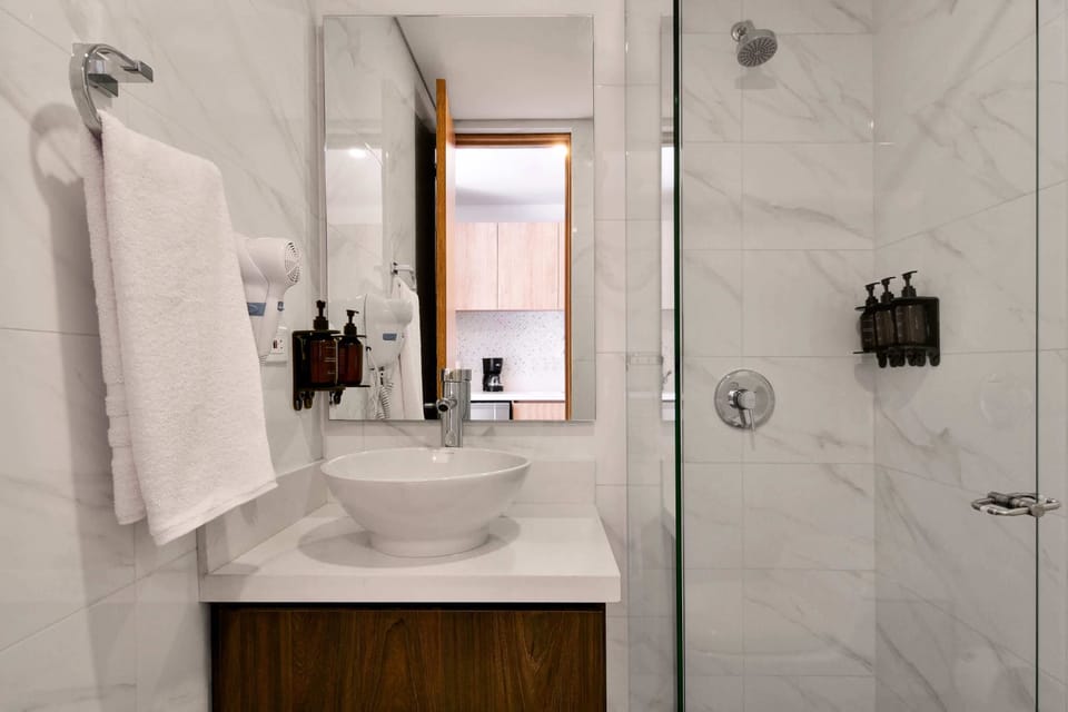 Modern shower