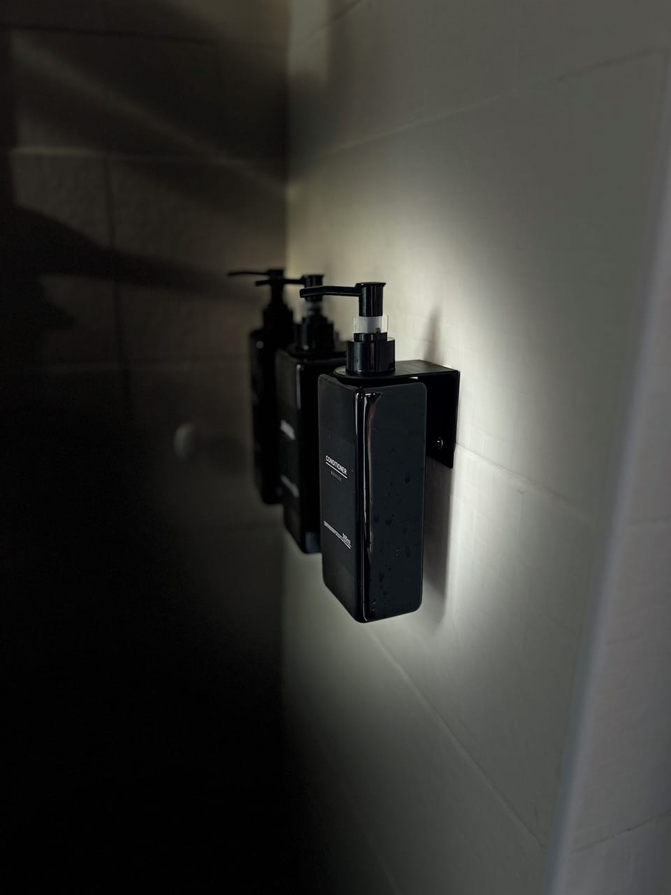 Bathroom amenities