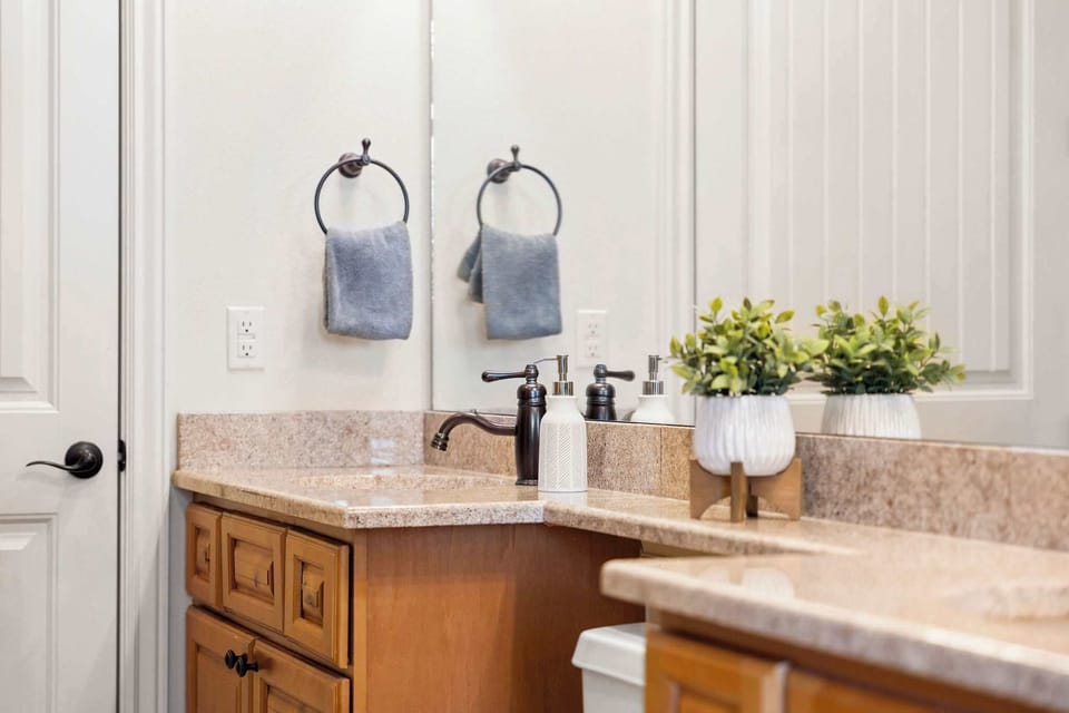 No need to pack soap, shampoo, conditioner, or body wash! We keep those stocked!