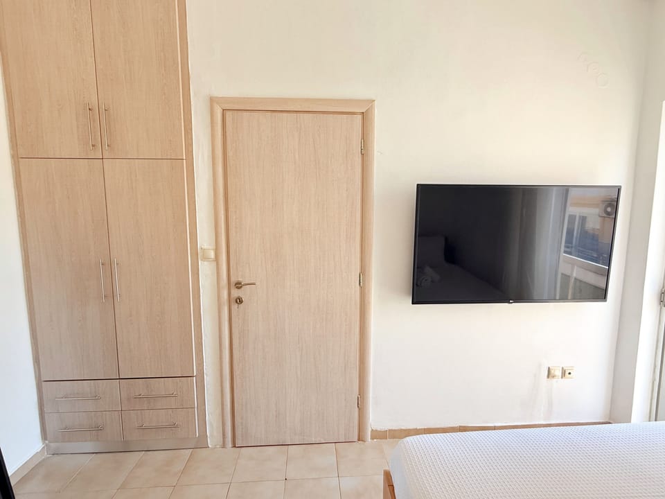 Apartment, 1 Bedroom | Room amenity