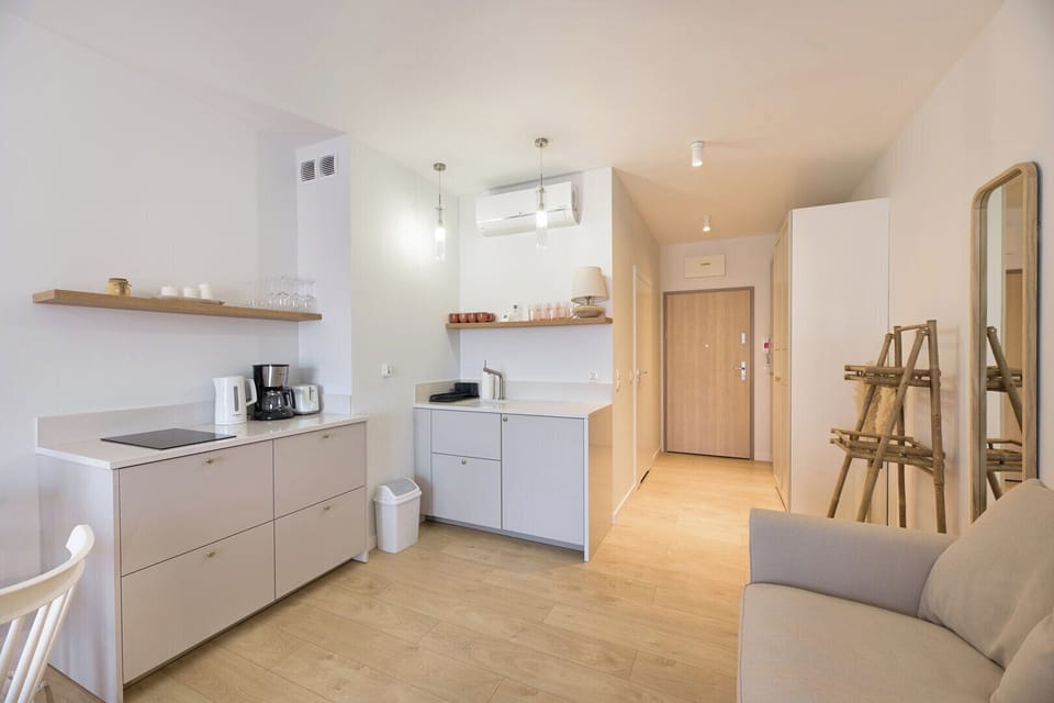 Private kitchenette