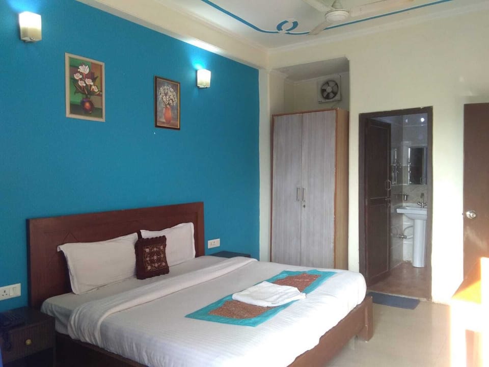 Double Room, City View | Free WiFi