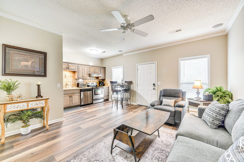 Apartment (1 Bedroom) | Interior