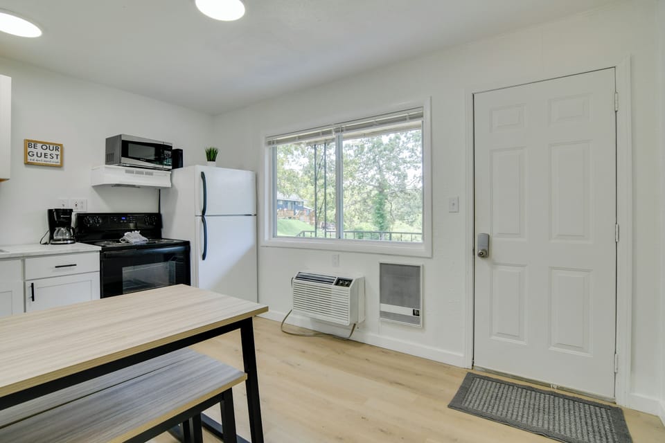 Apartment (1 Bedroom) | Interior