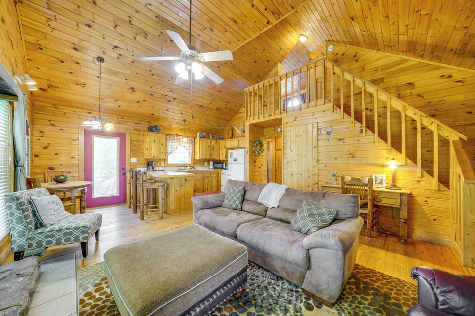 House (2 Bedrooms) | Interior