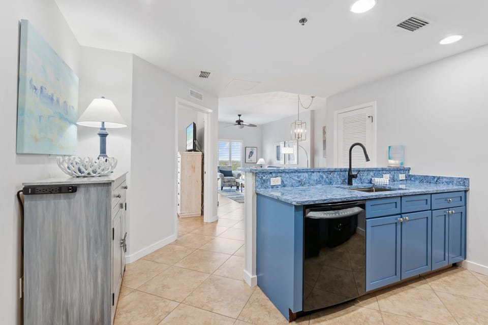 New Coastal Kitchen