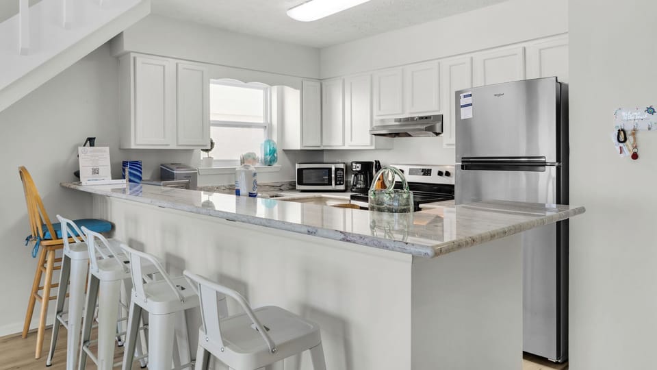 Eastern Shores 215