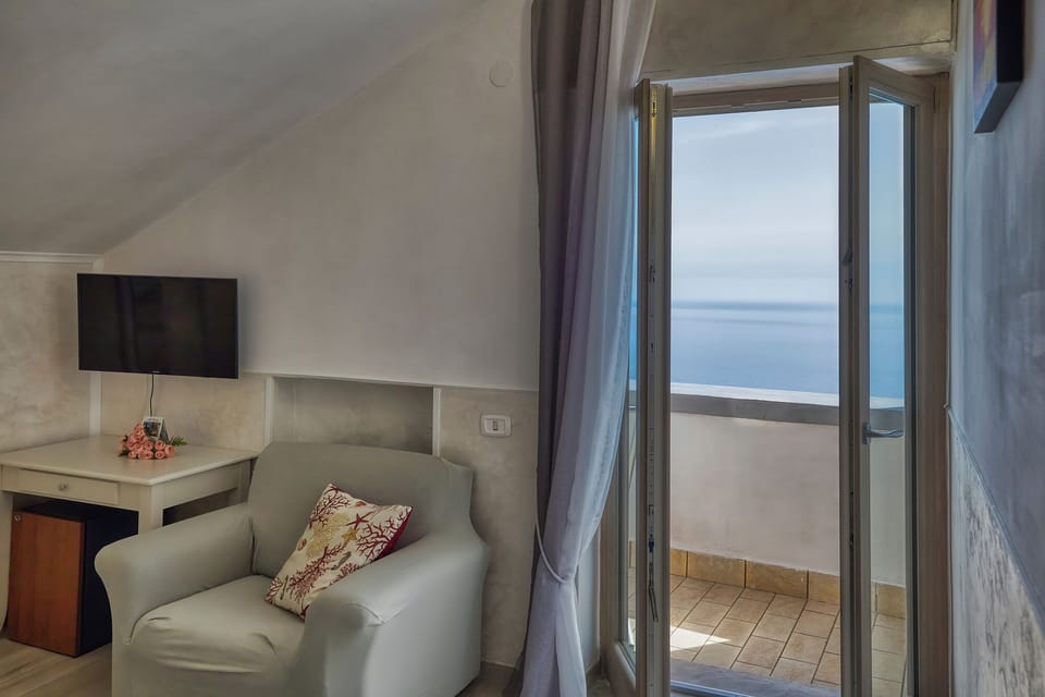 Panoramic Double Room, Balcony, Sea View | Desk, free WiFi