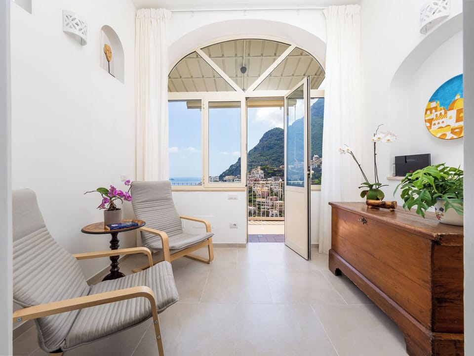 Panoramic House, Sea View | Living area | 42-inch flat-screen TV with digital channels