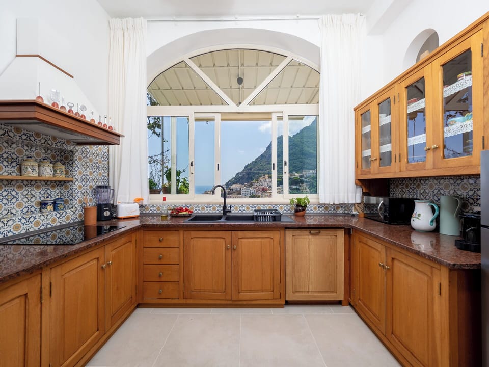 Panoramic House, Sea View | Private kitchen | Fridge, microwave, oven, stovetop