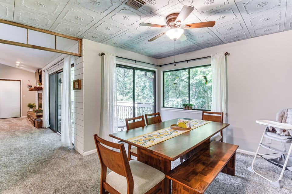 Dining Room | Dishware & Flatware