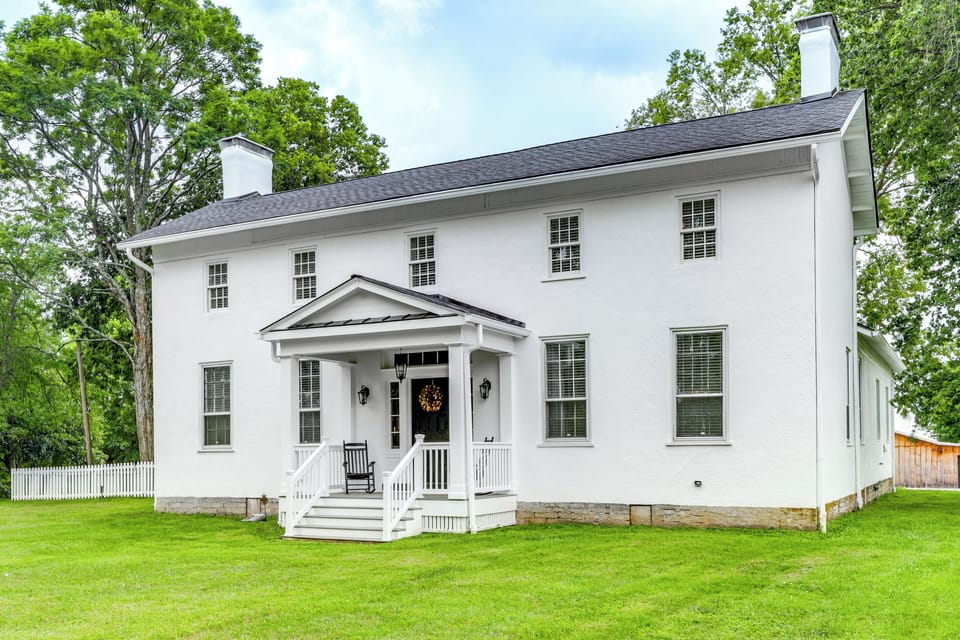 Property Exterior | Farm Views | Spacious Yard