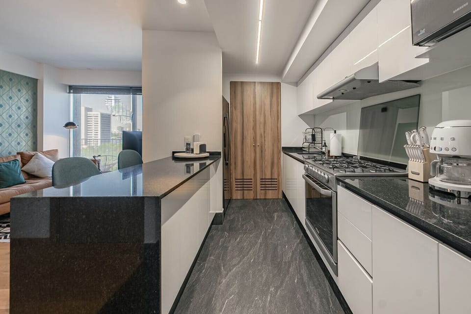 Fulls kitchen