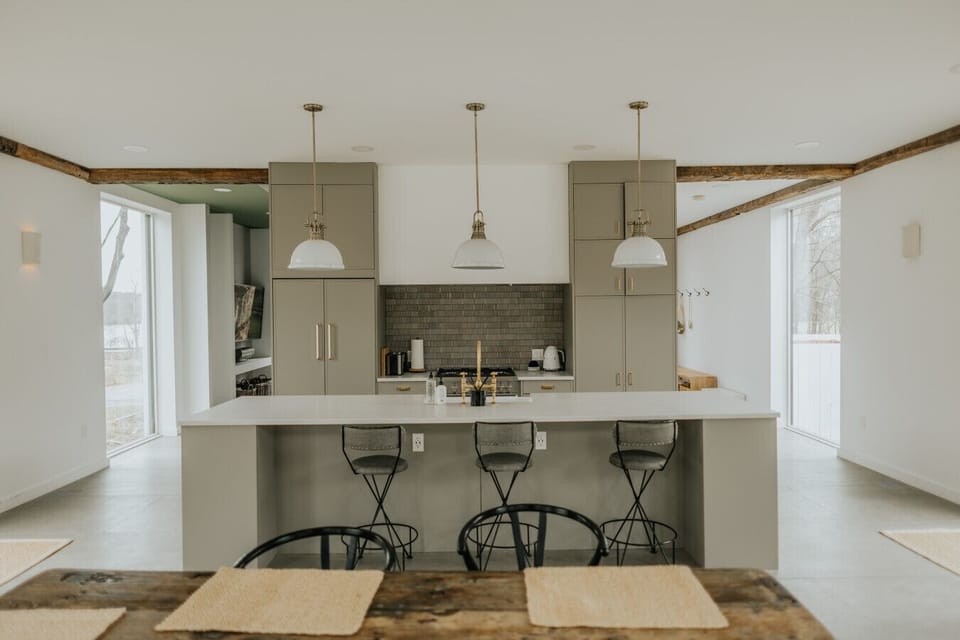 Large kitchen island perfect for hosting!