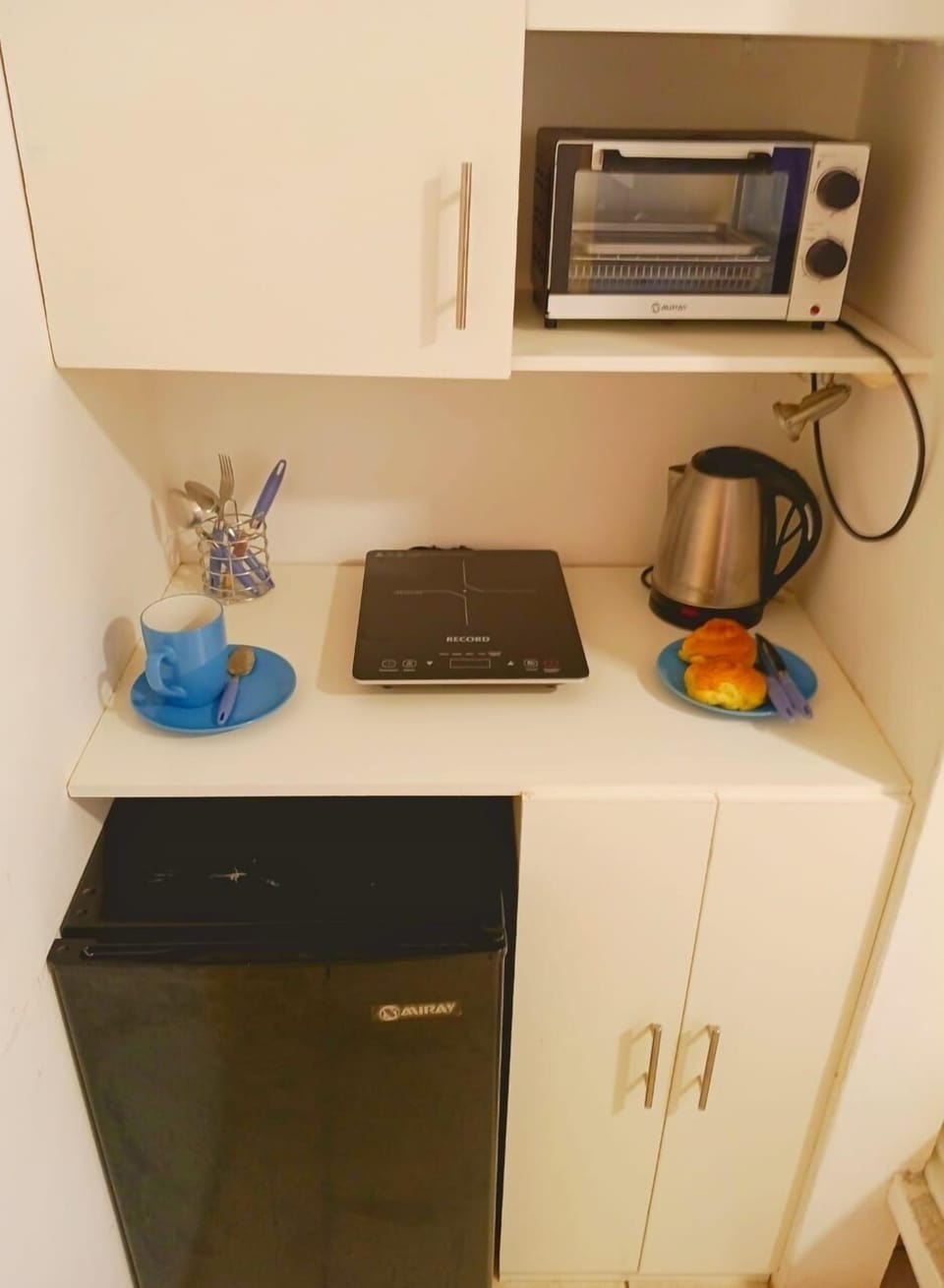 Junior Suite, Kitchenette, Sea View | Private kitchen