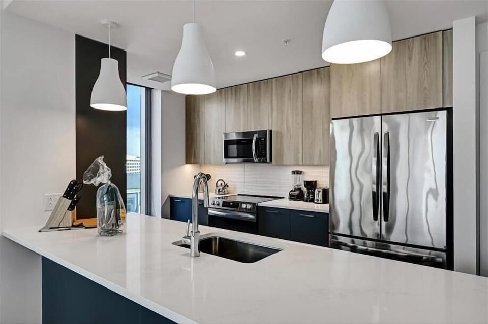 Herndon/Reston Reston 2 Bedroom Kitchen