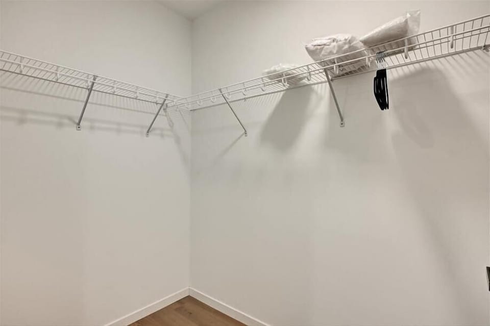 Herndon/Reston Reston 2 Bedroom Bedroom 1 Closet